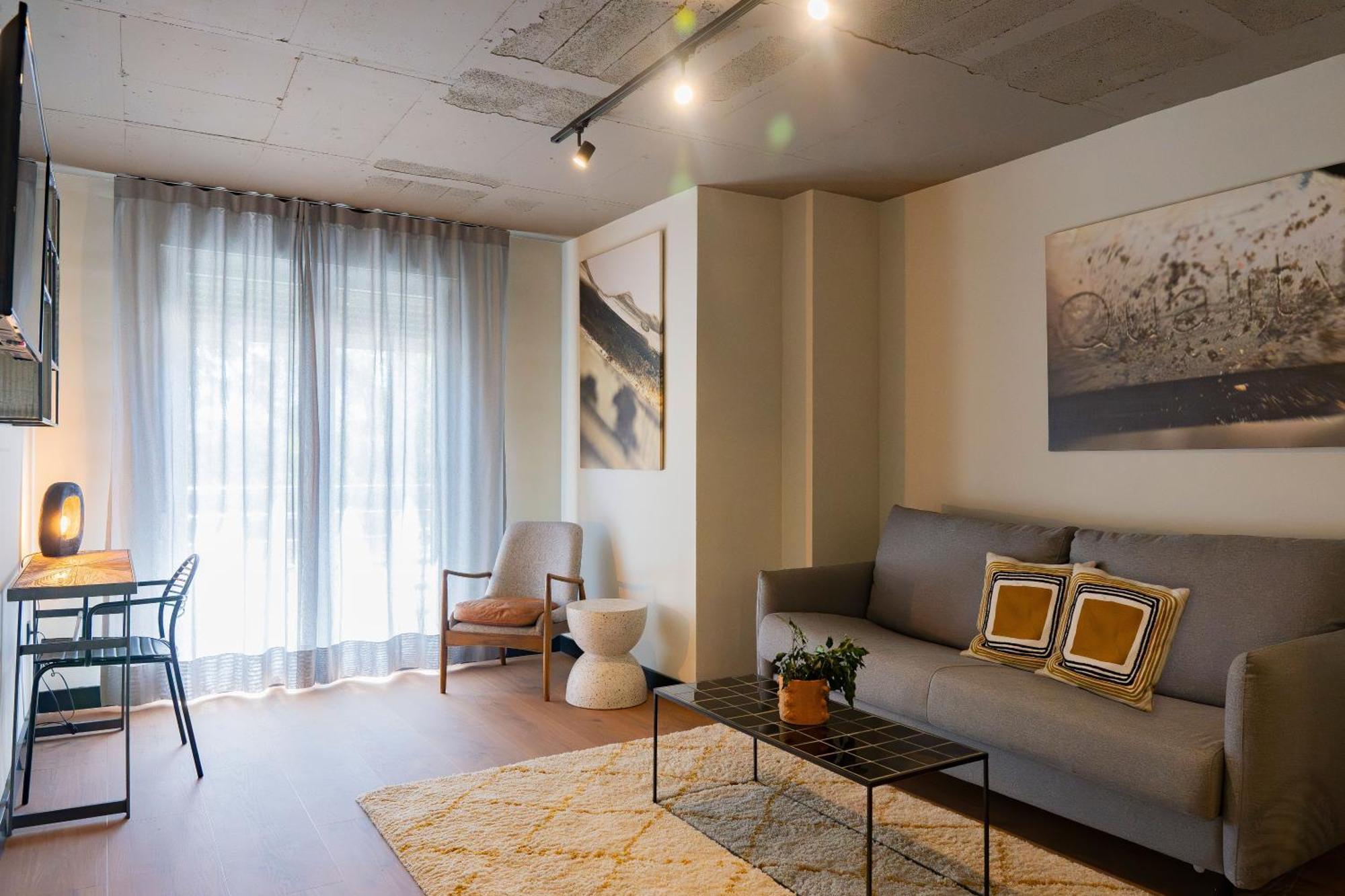 Bubu - Apartamentos En El Centro Málaga Exterior foto
